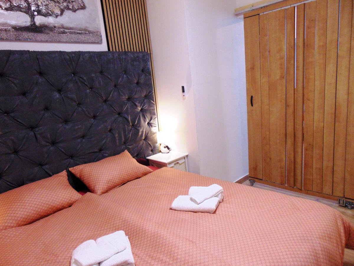 Apartment Rustica Zadar With Exclusive Use Of The Pool-Ground Floor Exterior photo