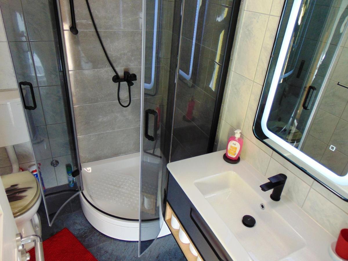 Apartment Rustica Zadar With Exclusive Use Of The Pool-Ground Floor Exterior photo